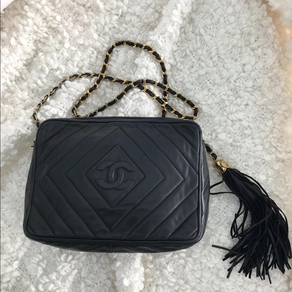 CHANEL Handbags - Vintage Chanel Camera Bag